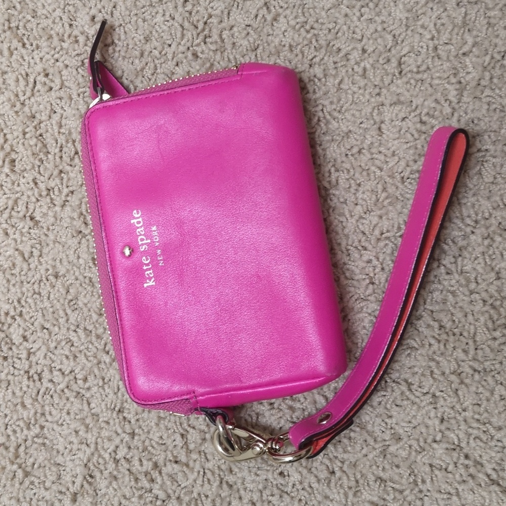 kate spade wristlet